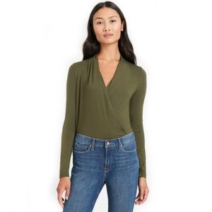Banana Republic jewel green wrap top size medium